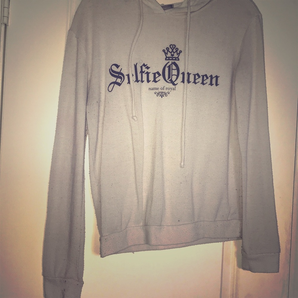 Selfie Queen Sweater